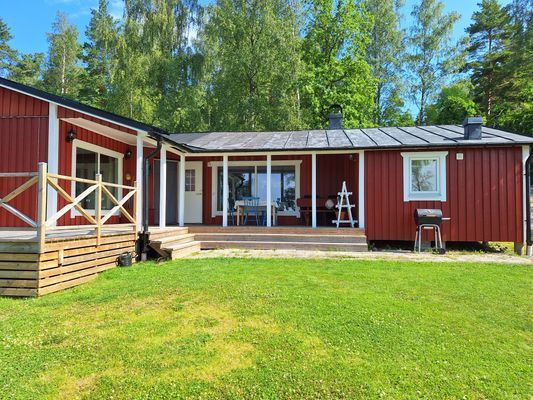 Stuga med egen strandtomt Östra Silen "Helges"