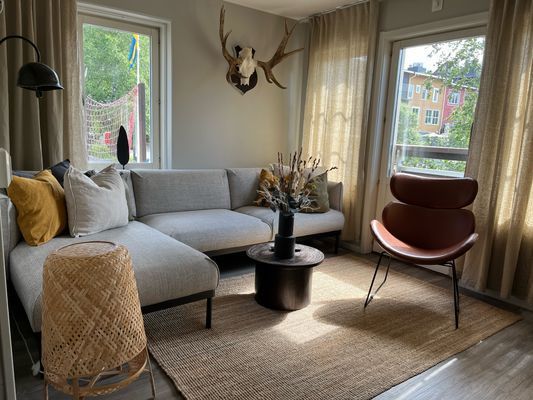 Hyr denna stuga i Åre på 61 m². 8 sängplatser. Pris ej tillgängligt. Se bilder och tillgänglighet här.