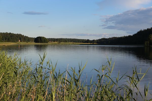 Sjönära fritidshus - Bild 32