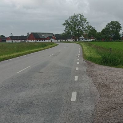 Härligt gammalt hus på landsbygd - Bild 11