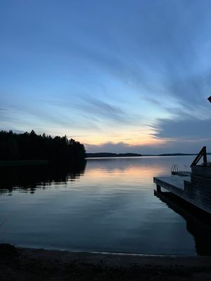 Sjöstuga vid Mälaren – brygga, roddbåt & bastu - Bild 28