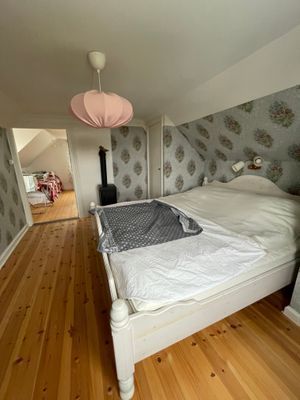 Vackert belägen nyrenoverad stuga i Karlstorp - Bild 14