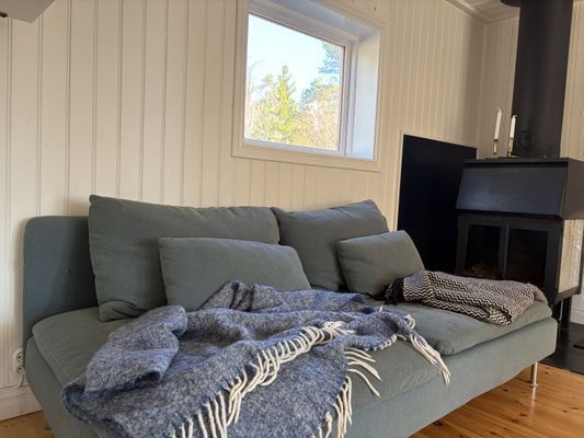 Huset med ALLT! Strand och brygga precis vid huset - Bild 29