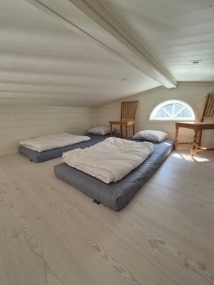Loft med enkla sovplatser