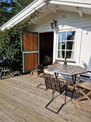 Bild 3 på Liten mysig stuga med badrocksavstånd till havet