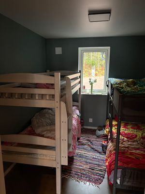 Mysig familjevänlig stuga vid sjö. - Bild 11