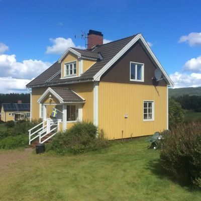 Villa Knagg, Gopshus utanför Mora