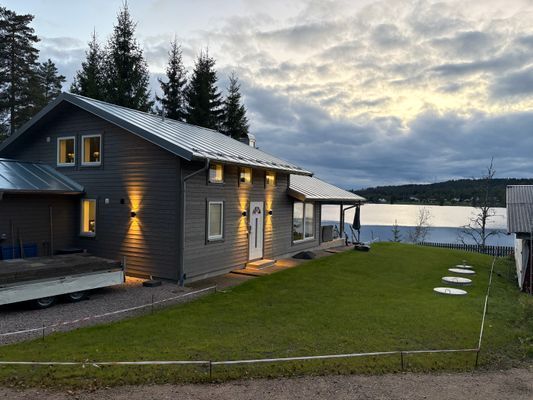 Mysig familjevänlig stuga vid sjö. - Bild 14