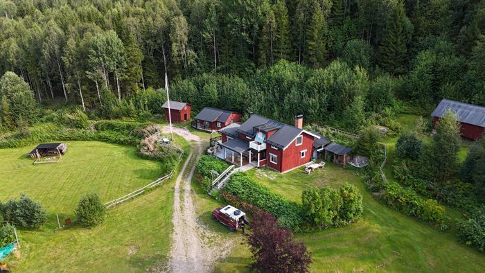 Svensk stuga - 'Björn' - vackert belägen - Bild 73