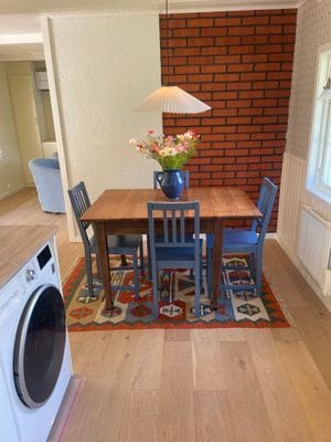 Mysig sommarstuga nära havet i Tredenborg