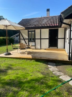 Mysig sommarstuga nära havet i Tredenborg