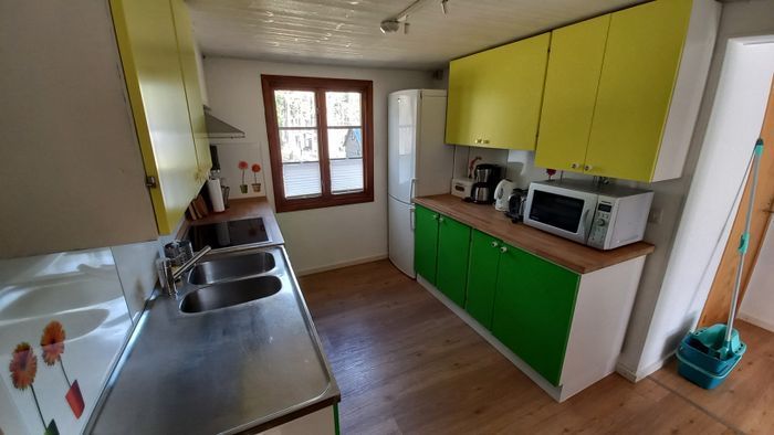 Hus i Yngsjö några meter från Östersjöstrand - Bild 18