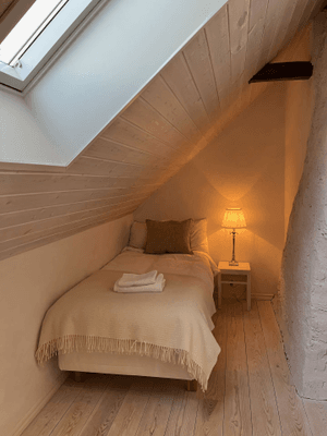 Kalkstenshus nära Herta strand - Bild 16