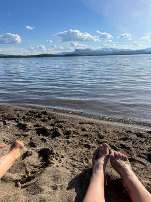 Stuga med fjäll- och sjöutsikt, bastu, och kamin - Bild 24
