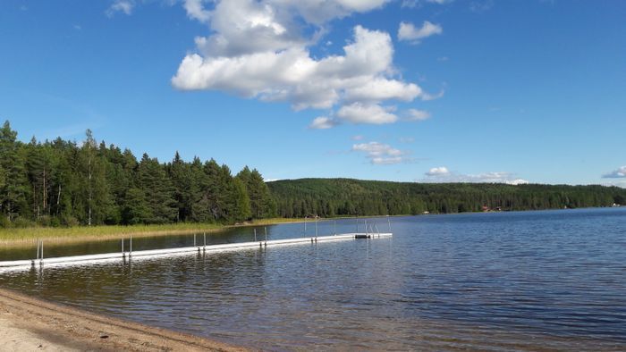 Hällsjöns badplats