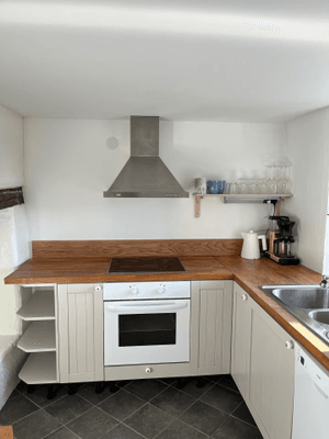 Kalkstenshus nära Herta strand - Bild 7