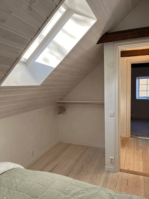 Kalkstenshus nära Herta strand - Bild 19