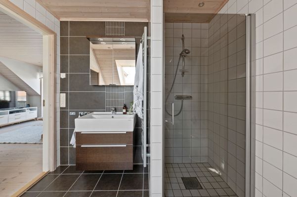 Fin villa på härliga Vetteberget i Fjällbacka - Bild 25