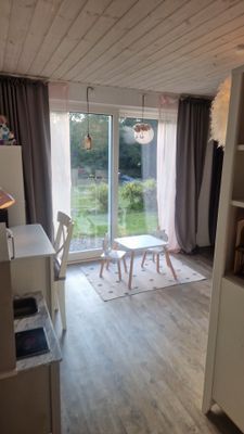 Villa, nära långgrund strand i enskilt område - Bild 7