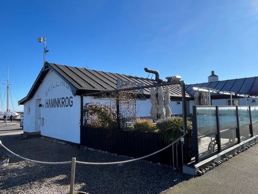 Smakfullt 1870-talshus i gamla delen av Skillinge - Bild 29
