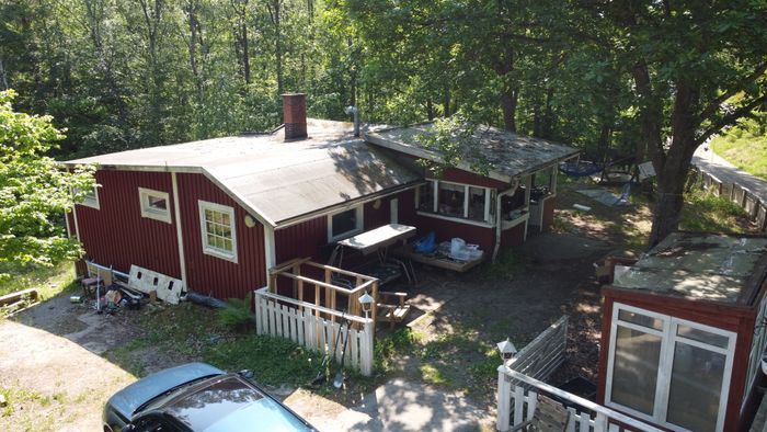 Hyr denna stuga i Mörrum på 80 m². 5-9 sängplatser. Från 6 800 kr per vecka. Se bilder och tillgänglighet här.