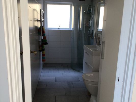 Tvåplans parhus i Jönköping med Vätternutsikt - Bild 11