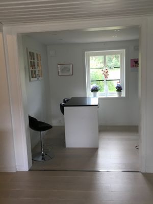 Underbar semestervilla med Pool och stor trädgård - Bild 13