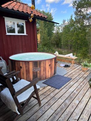 Lantlig pärla med bastu, spabad och naturnära läge - Bild 35
