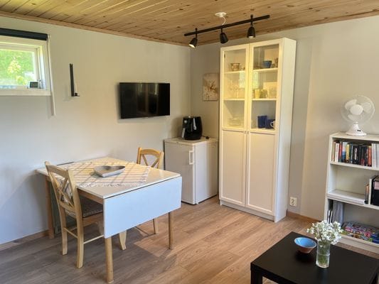 Bild 4 på Välkommen till vår mysiga Stuga i Böda!