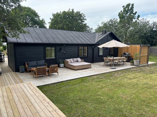 Sjönära sommarhus utanför Visby - Bild 35