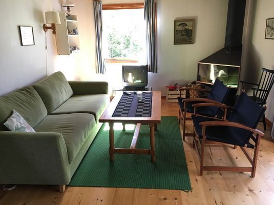 Stuga i tallskog mitt på Gotland