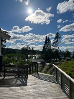 Hyr denna stuga i Sundsvall på 74 m². 6 sängplatser. 6 000 - 7 000 kr per vecka. Se bilder och tillgänglighet här.