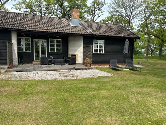 Mysigt hus i litet änge!