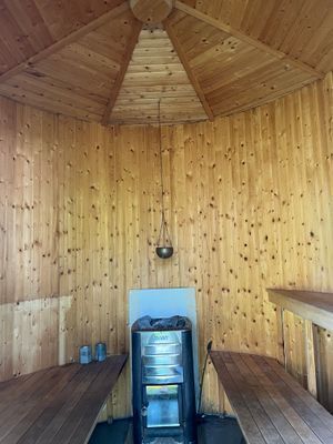 Havs- och skogsnära hus med vedeldad bastu - Bild 12