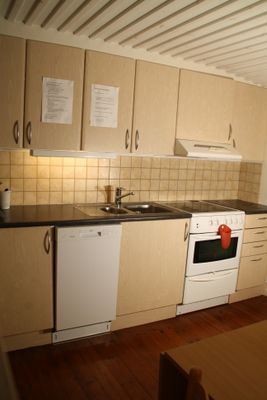 Stuga vid Tofta Strand, när bad, affär, restaurang - Bild 8