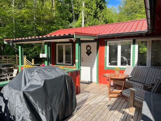 Stuga med privat badtunna - Bild 6