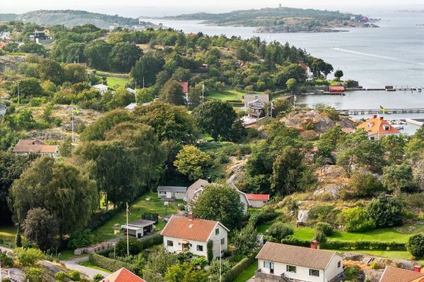 Hyr denna stuga i Göteborg på 125 m². 8 sängplatser. 14 000 - 21 000 kr per vecka. Se bilder och tillgänglighet här.