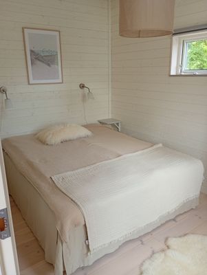 Stor och modern familjevilla i hjärtat av byn. - Bild 18