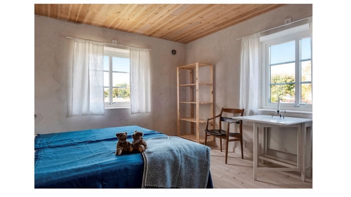 Gotländskt stenhus med havsutsikt - Bild 11