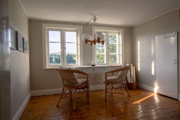 Mysig Stuga med Sjötomt i Roslagen - Bild 16