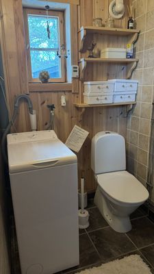 Unik stuga med sjö och fjällutsikt där båt ingår - Bild 19