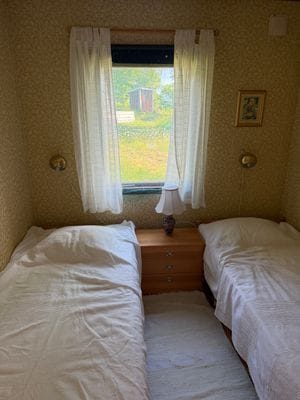 Sjötomt Ringsö med egen brygga - Bild 17