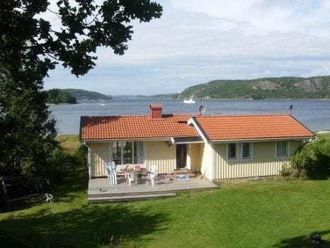 Ferienhaus in Henån