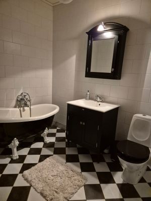 Underbart sekelskifteshus i centrala Kristinehamn - Bild 7