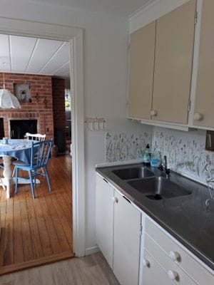 Sjönära stuga i trevligt område Gräddö/Rådmansö - Bild 11