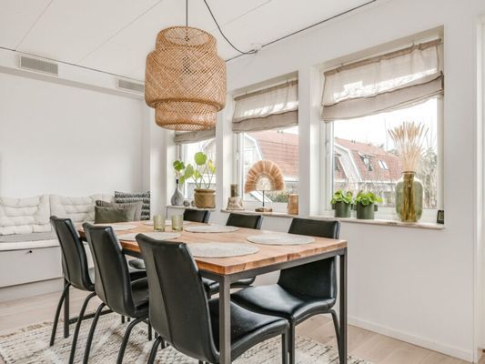 Fräscht radhus i lugnt område i södra Visby