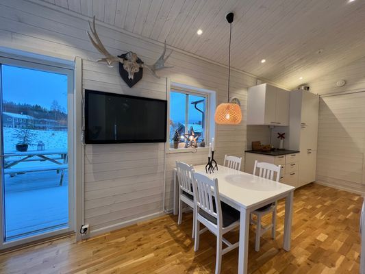 Nyrenoverade stugor/oslagbart läge 2-20 bäddar - Bild 11