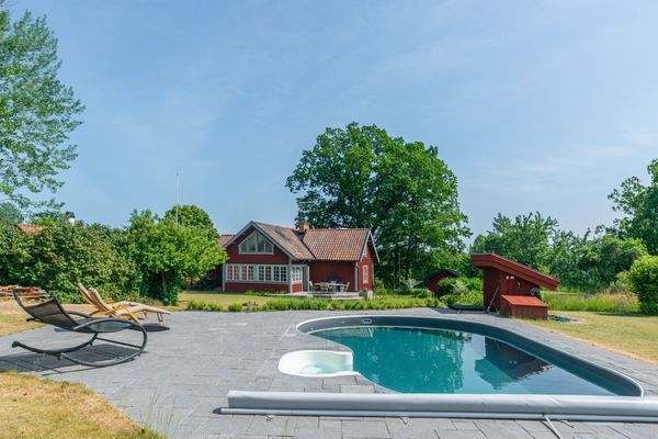 Hus i Mölnbo med uppvärmd pool nära Gnes | SE13025 - Bild 18