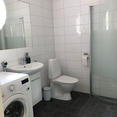 Härligt hus för två-tre familjer nära stranden - Bild 18