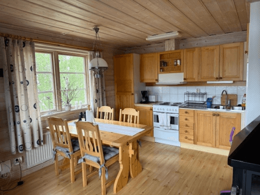 Drömstuga i Marsliden -sjöutsikt, bastu, och kamin - Bild 9